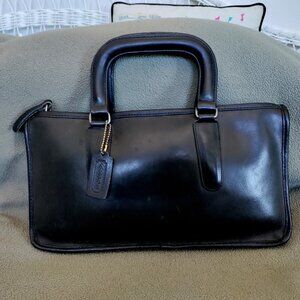 Vintage Coach Black Leather Slim Handle Clutch NYC